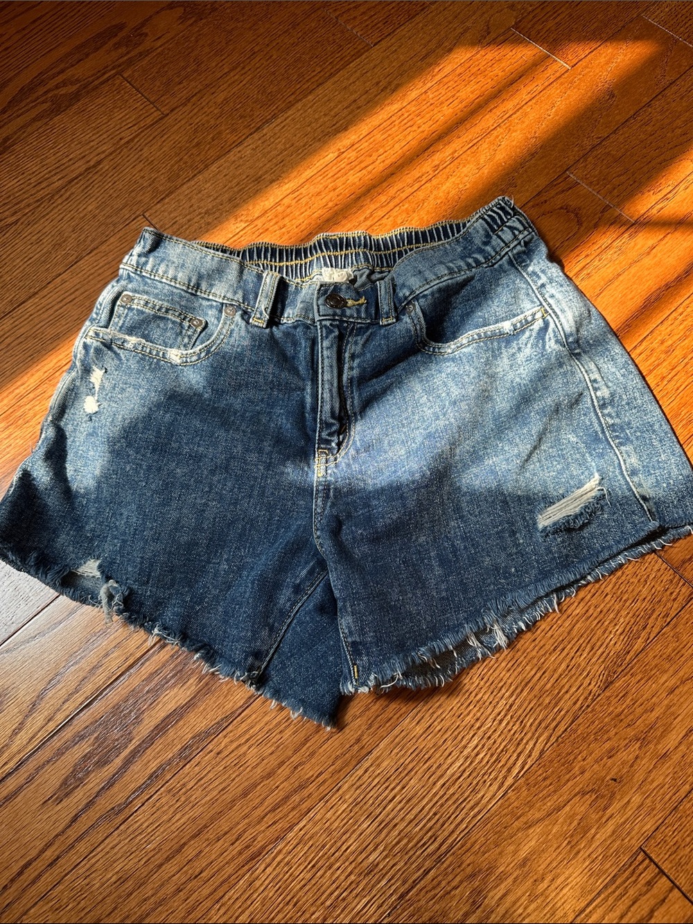 Woman’s Aerie Jean Shorts